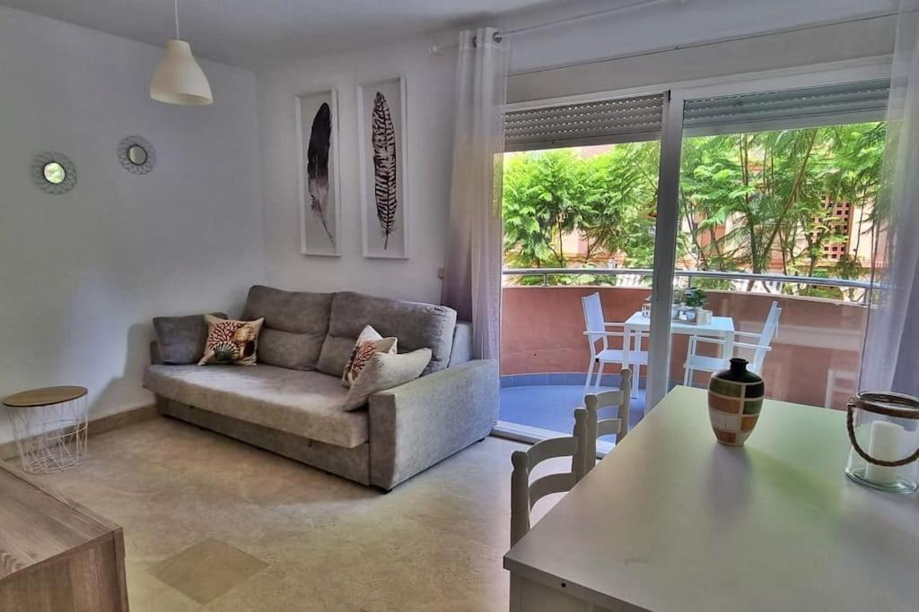 Acogedor Apartamento En Playa De Los Boliches Fuengirola Kültér fotó